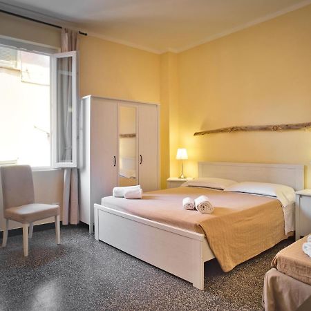 2 Passi Dal Mare Hotel Finale Ligure Exterior photo